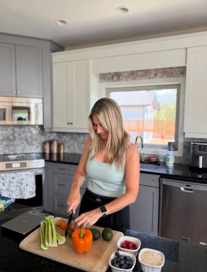 GFIT Certified Menopause Specialist and GLP-1 coach Julie