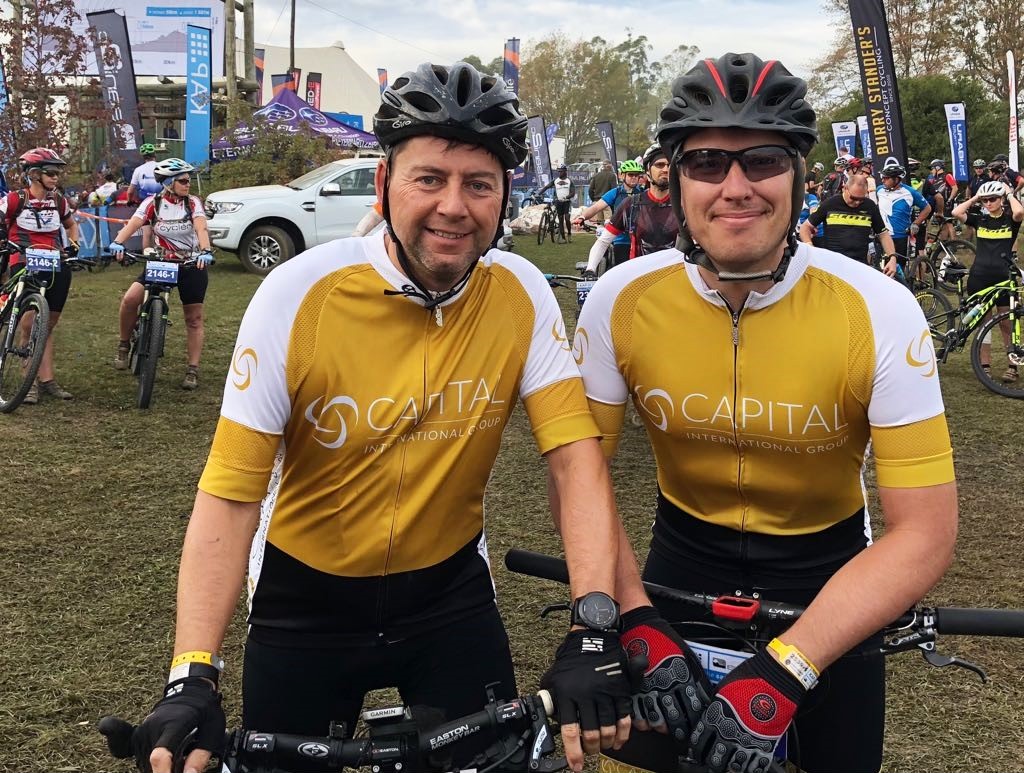 Nick Kohne and Anthony Long on the start line of the Sani2C