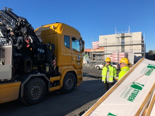 Kranbilsemi Fasssi F660RA Scania R520