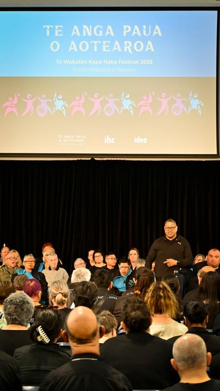 Te Wakatini Kapa Haka Festival in the Midcentral Region