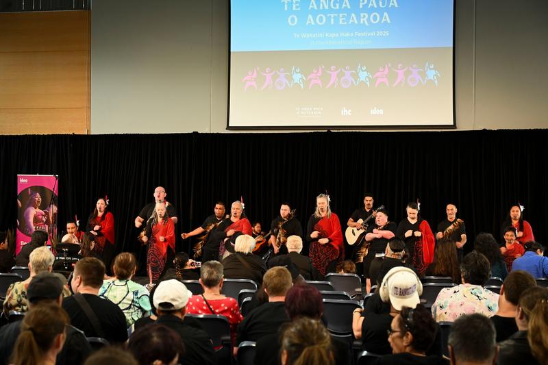 Te Wakatini Kapa Haka Festival in the Midcentral Region