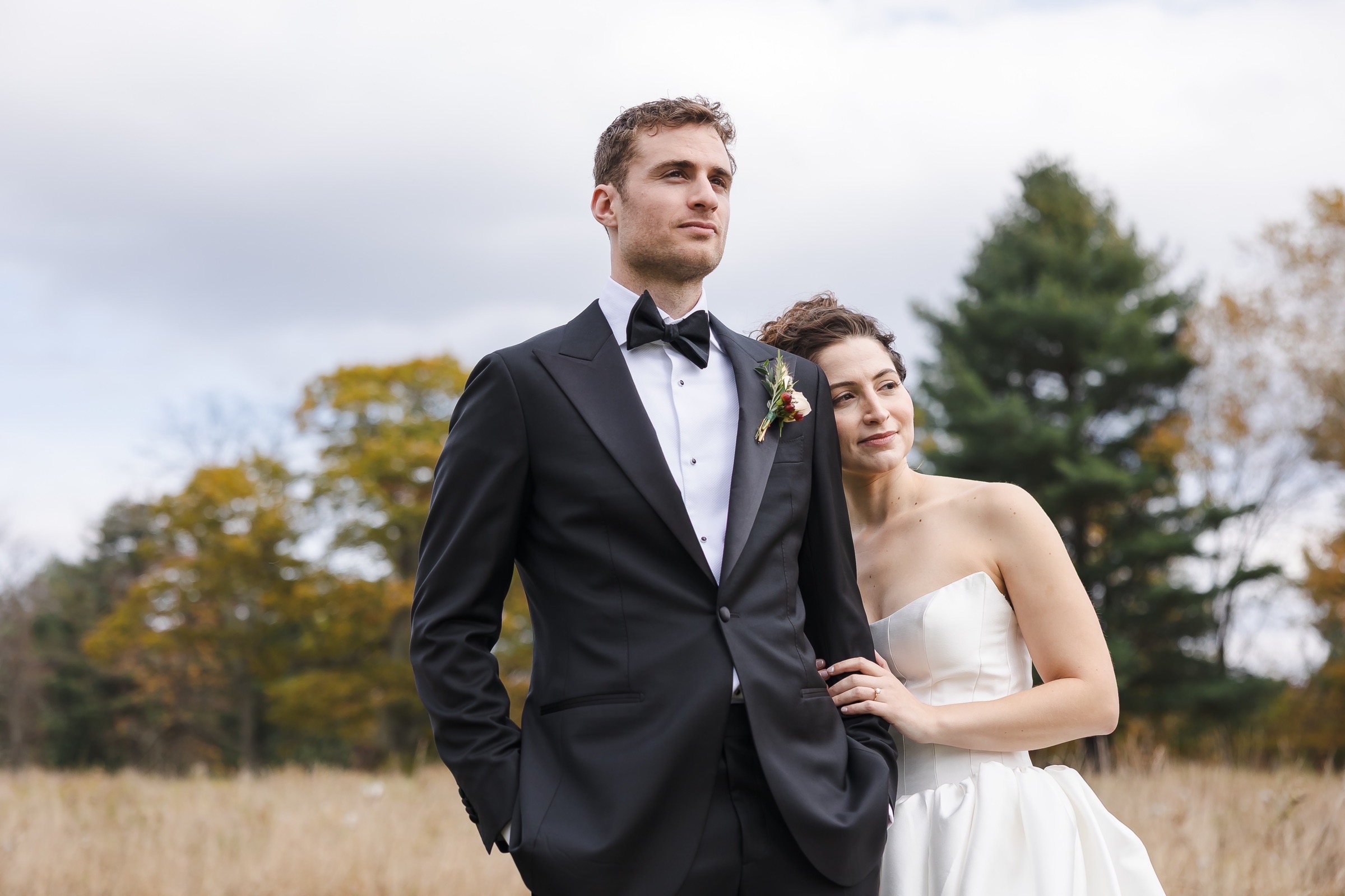 Avida Love Photography is a Berkshire County wedding photography business.