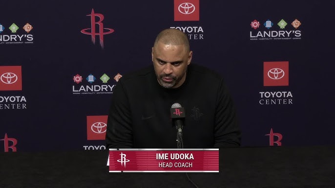 Udoka uderza w Adebayo