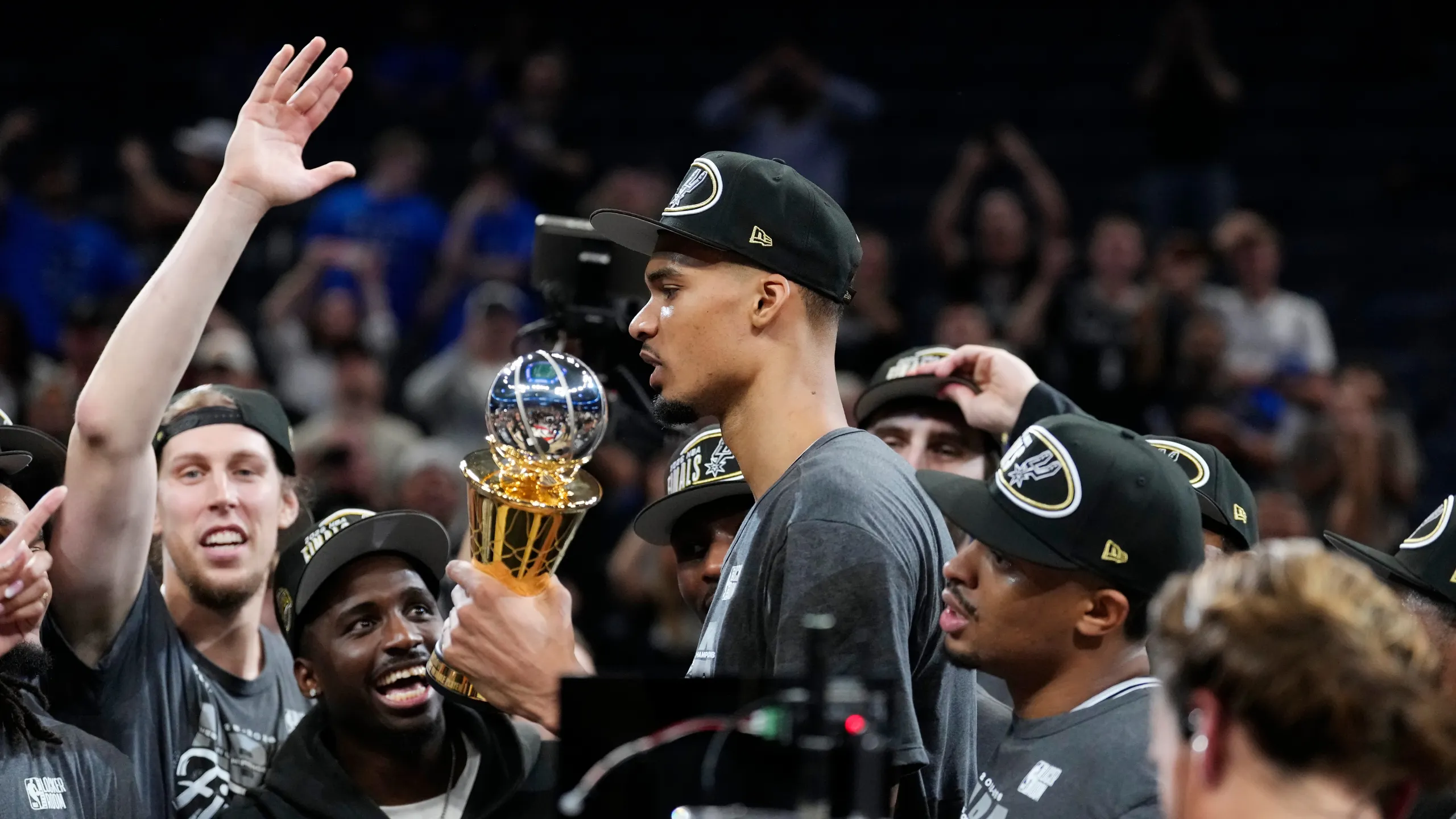 Wemby zgarnął MVP. Po meczu chciał od razu rozmawiać z Popem