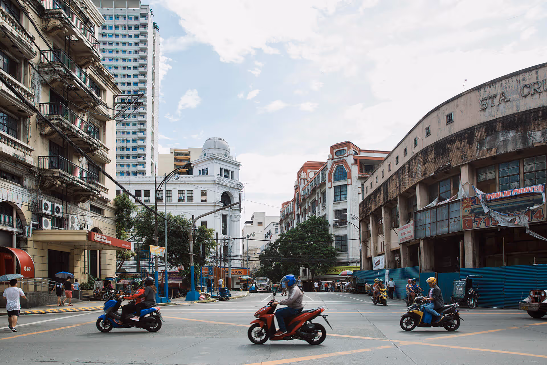 Manila in 9000 Steps