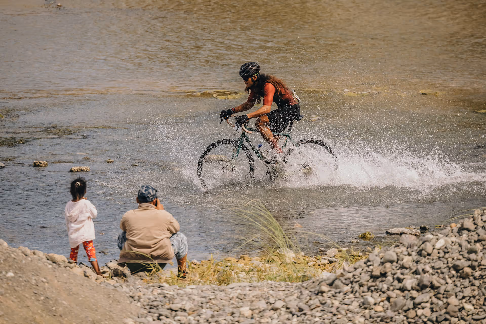 Agu Paiso heads back to Nueva Ecija to conquer the first race of the Gravel World Series—and learns that there are more layers to this event than meets the eye.