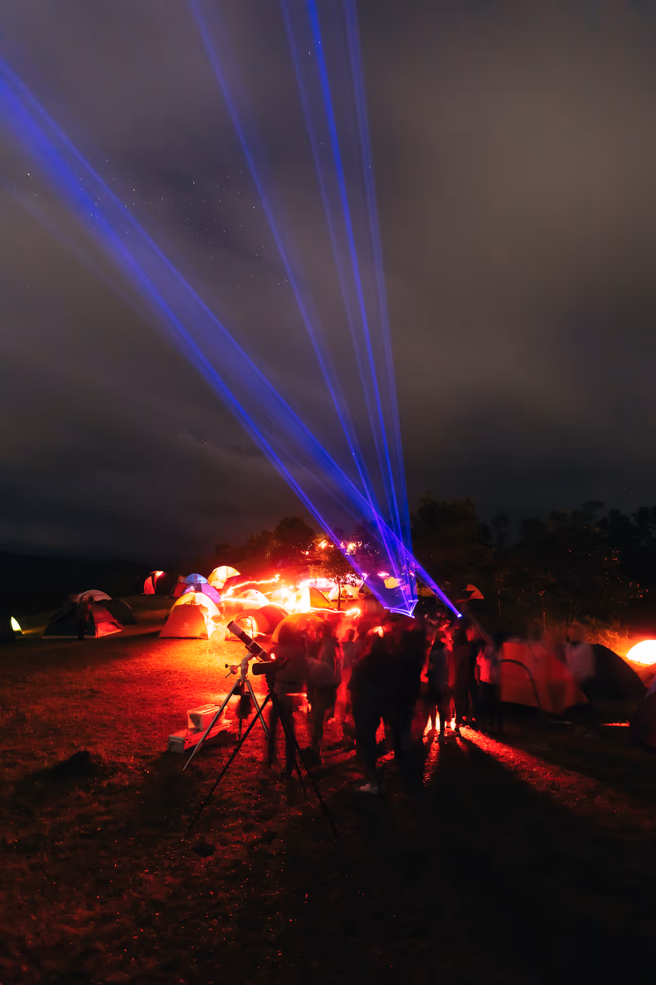 Astronomy - Stars in their Eyes