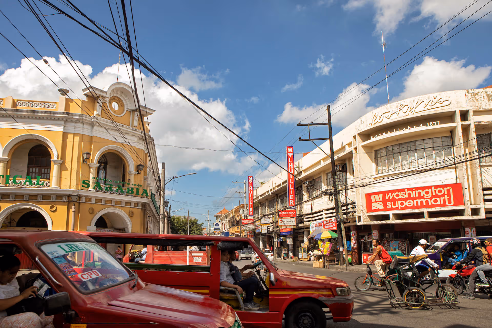 Busy Iloilo roads, photo by Miguel Nacianceno
