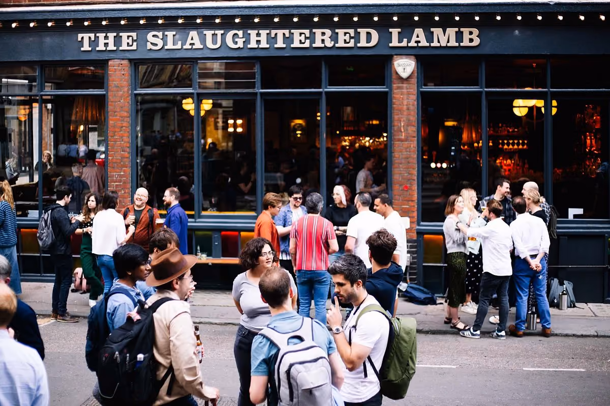 THE SLAUGHTERED LAMB, London - Islington - Updated 2024 Restaurant Reviews, Menu & Prices - Tripadvisor