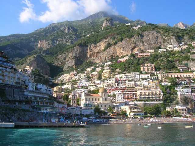 Những căn biệt thự Positano - Ý mang âm hưởng kiến trúc Địa Trung Hải