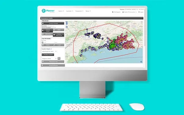 Computador com uma tela do Planner de Vendas da Pathfind