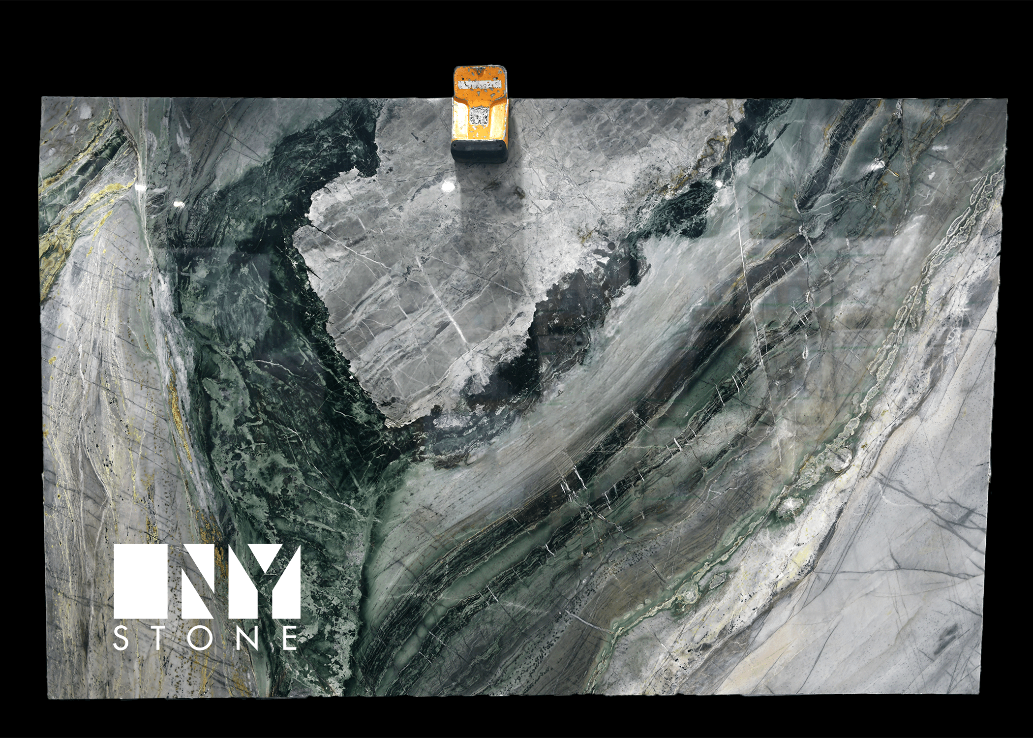 DREAMING GREEN MARBLE