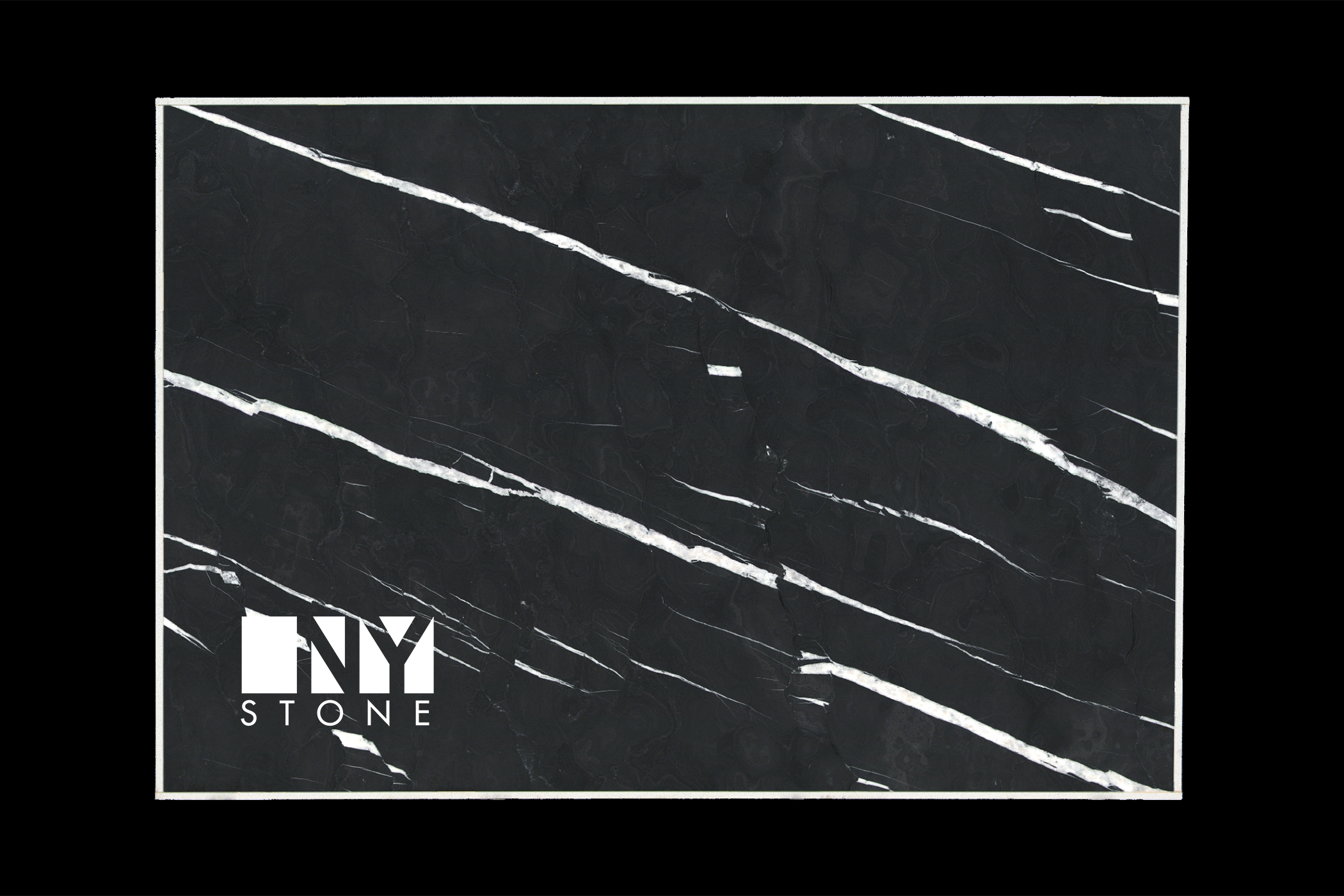 BLACK MOON