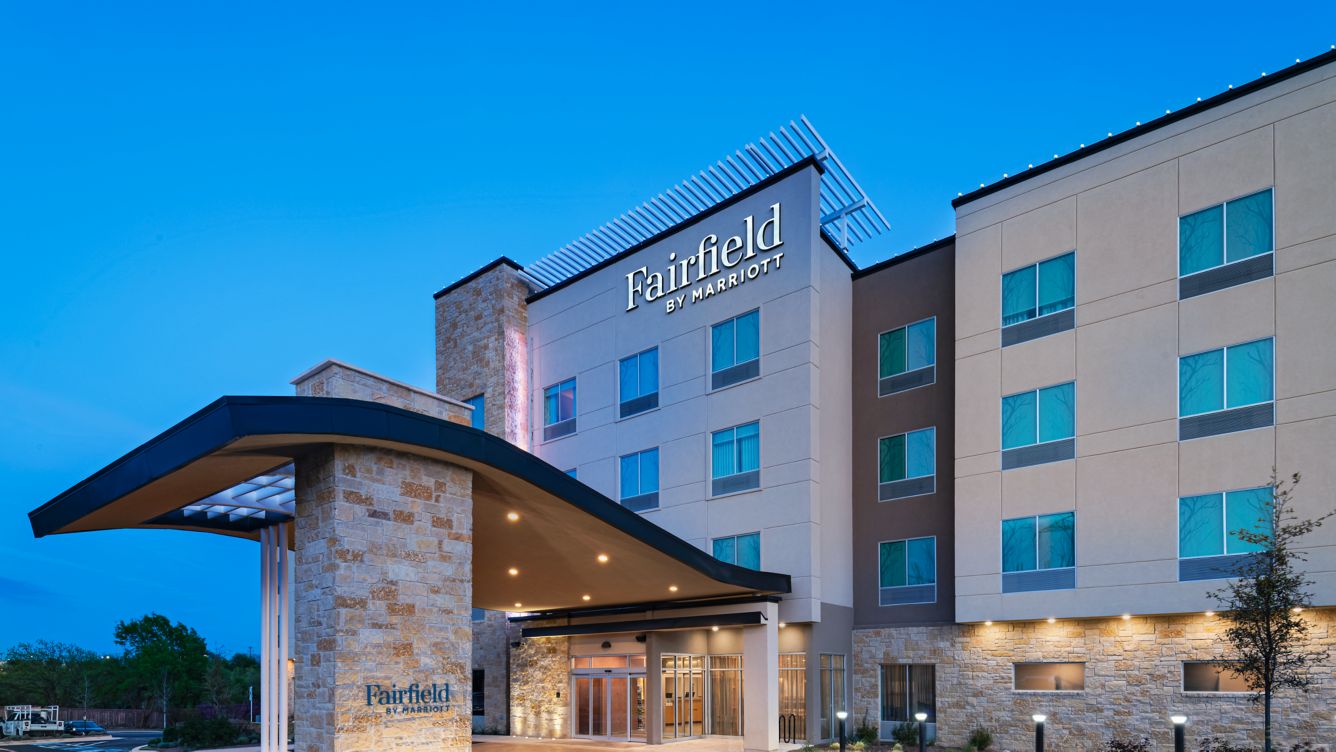 930 W University, Georgetown, Texas 78626