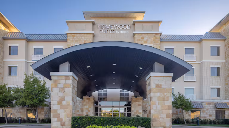 3240 Parkwood Boulevard, Frisco, TX 75034
