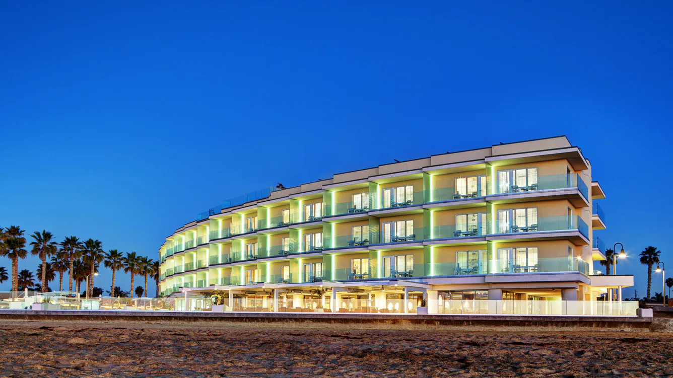 800 Seacoast Drive, Imperial Beach, CA 91932