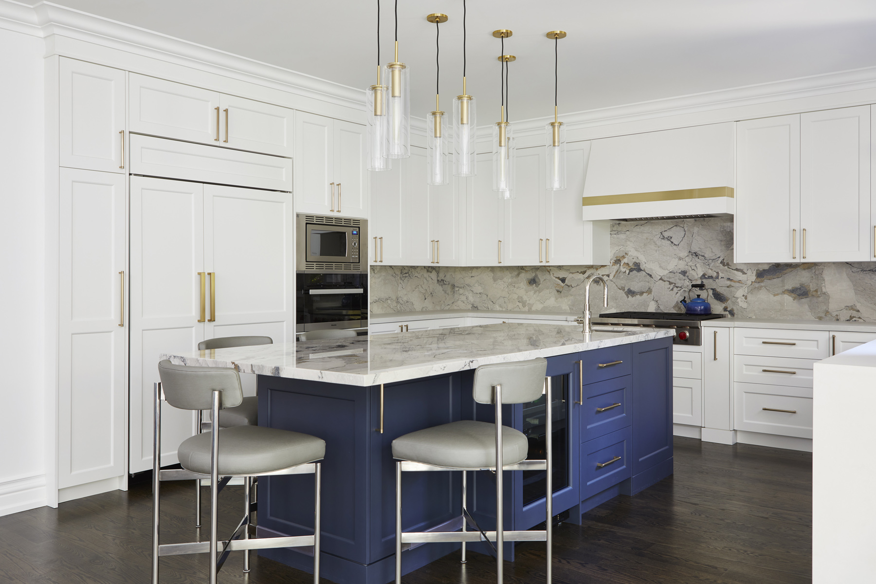 Humber Valley Village: This original 90’s home was in dire need of a major refresh