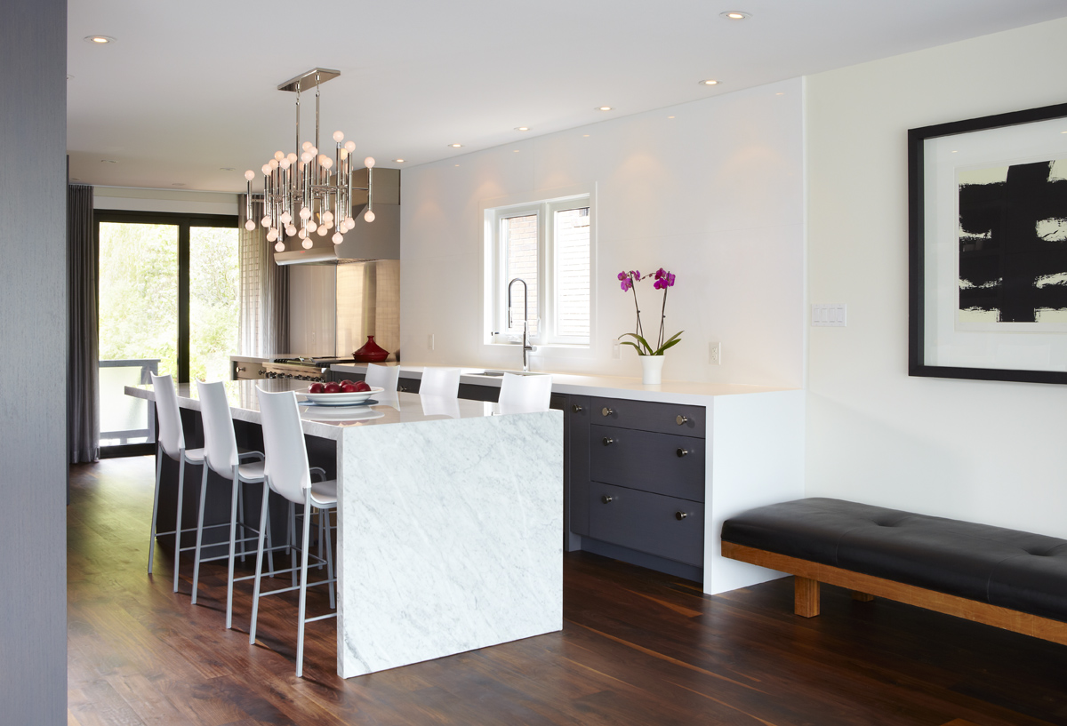 West Toronto: An architecturally significant split level reborn!