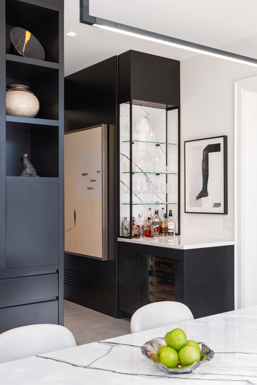 Stylish South Hill: Sophisticated, moody, and built for entertaining