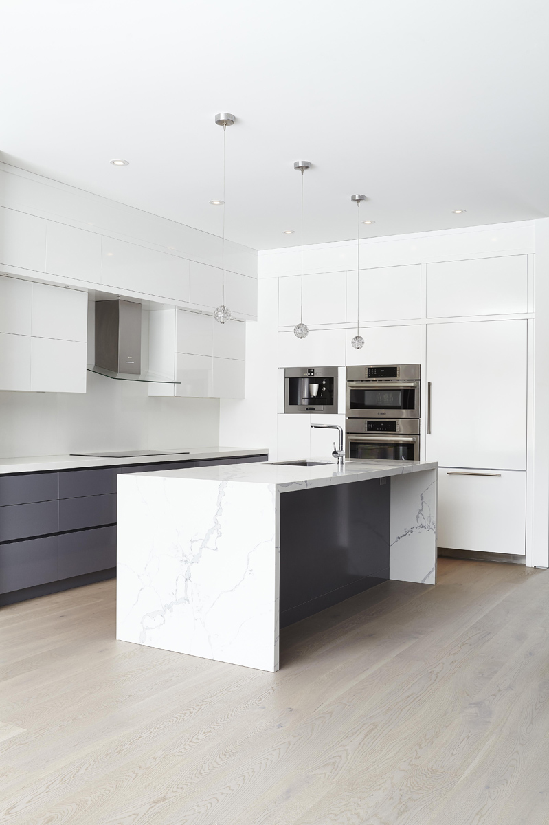 Swansea: This ultra modern 2500 sq/ft new build for empty nesters who love city life, was just the ticket to realizing their dream home