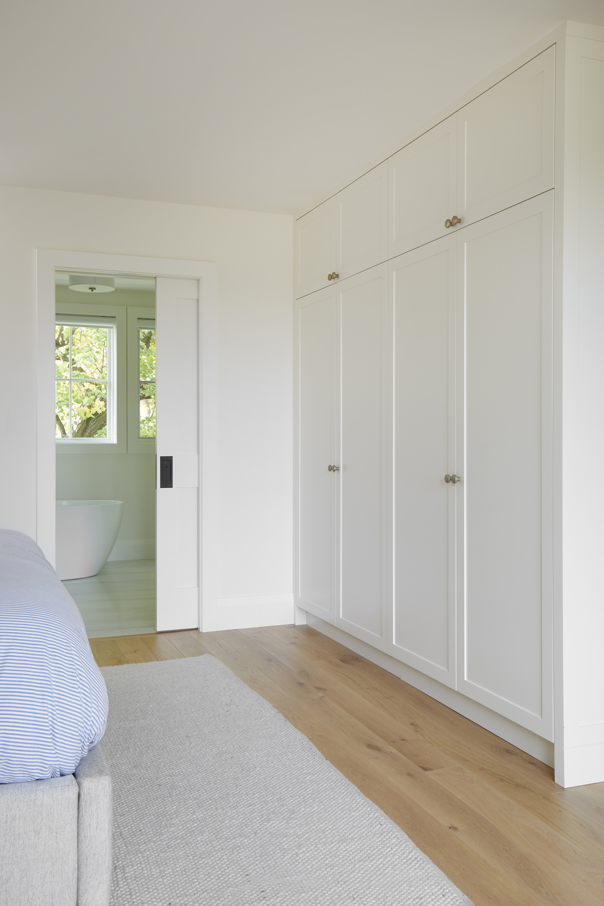 High Park-Swansea: Perched above High Park, this family home is a crisp and clean breath of fresh air!