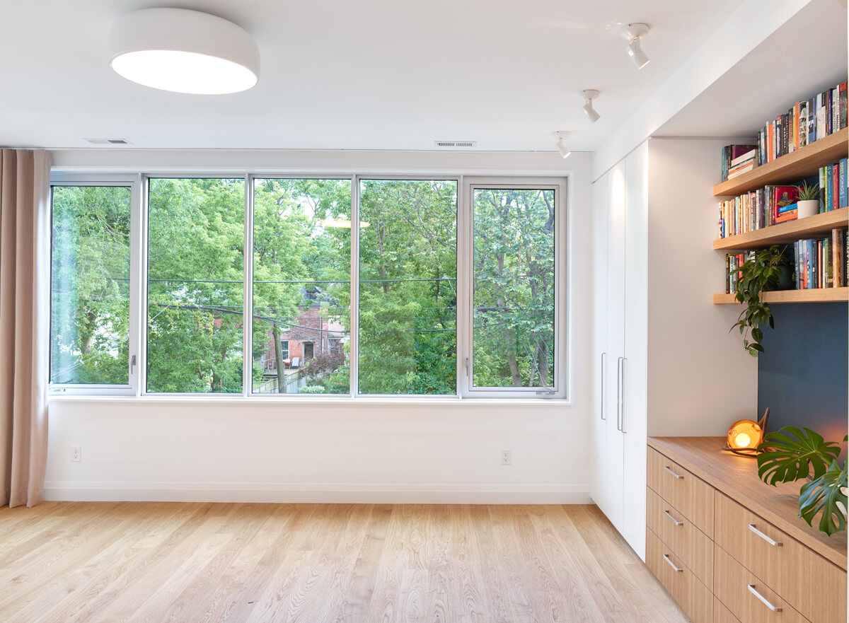 Awe-Inspiring Annex: A two-storey addition and total gut-renovation provides generous amounts of daylight, and clean, bright spaces for a busy family of six
