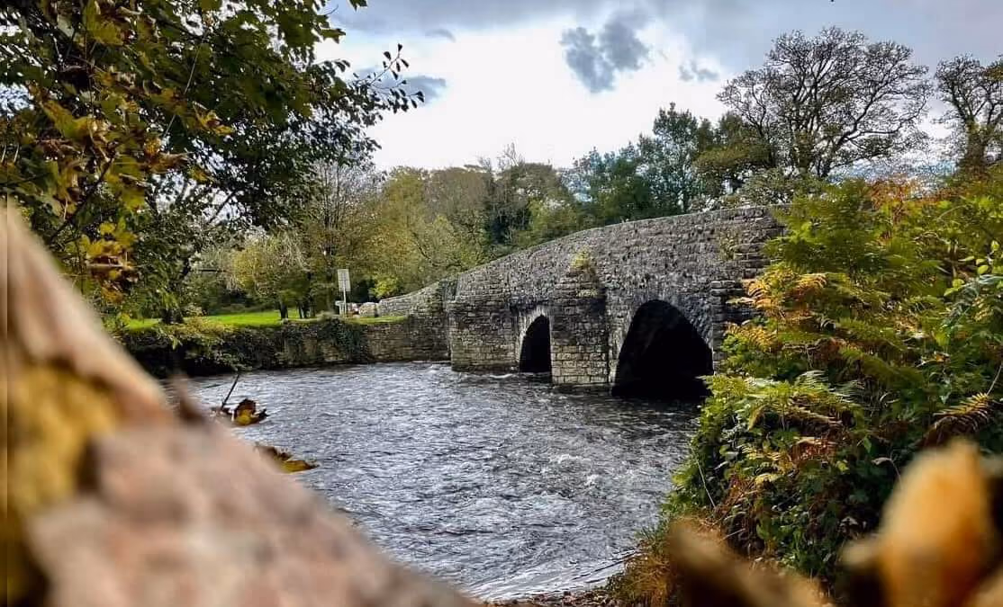 Pont Dipio Merthyr Mawr
