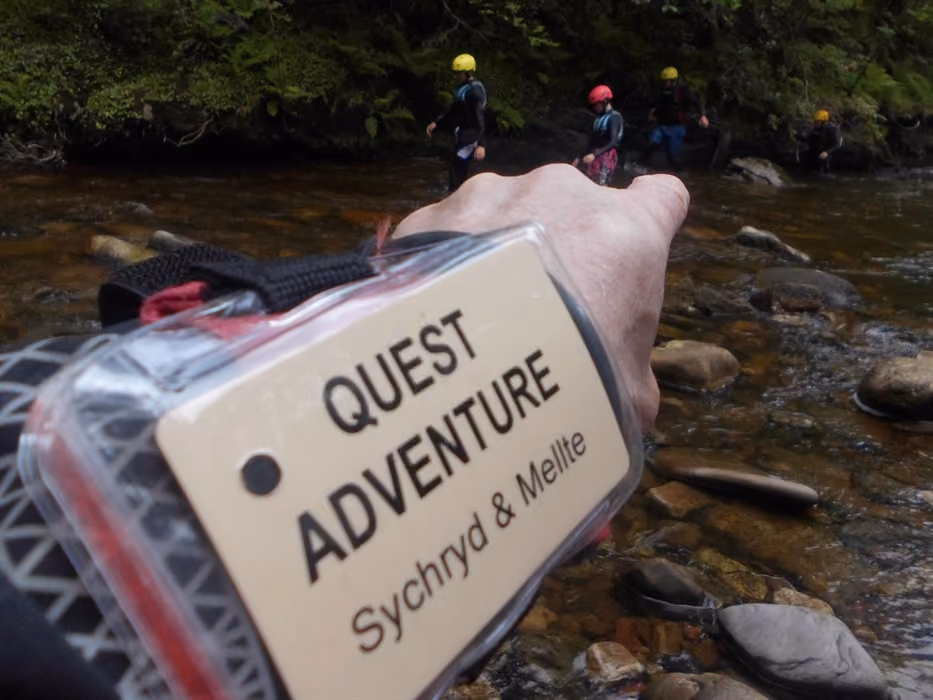 Gweithgareddau Antur Quest Cyf