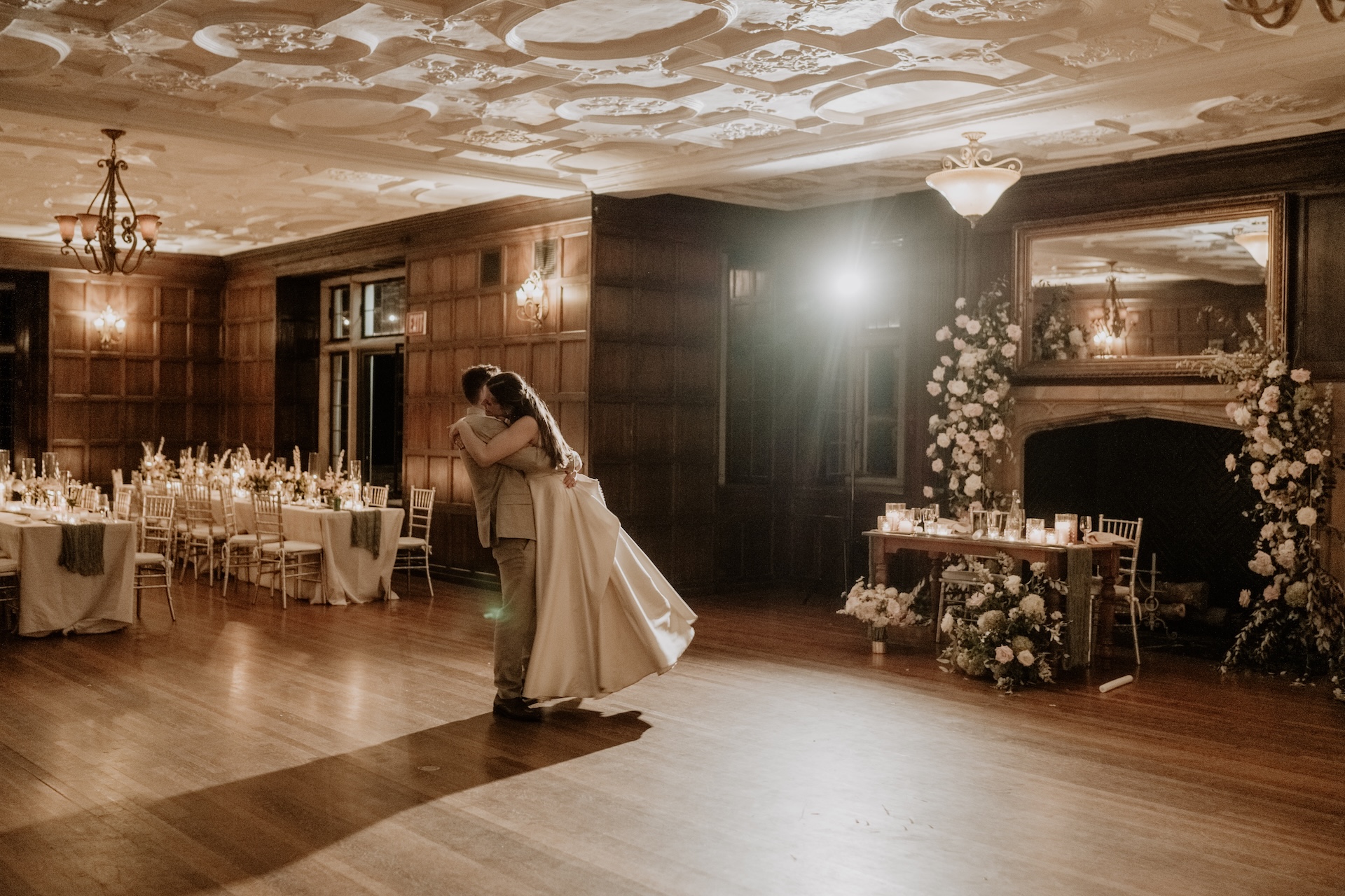 First dance in the Parque ballroom at night