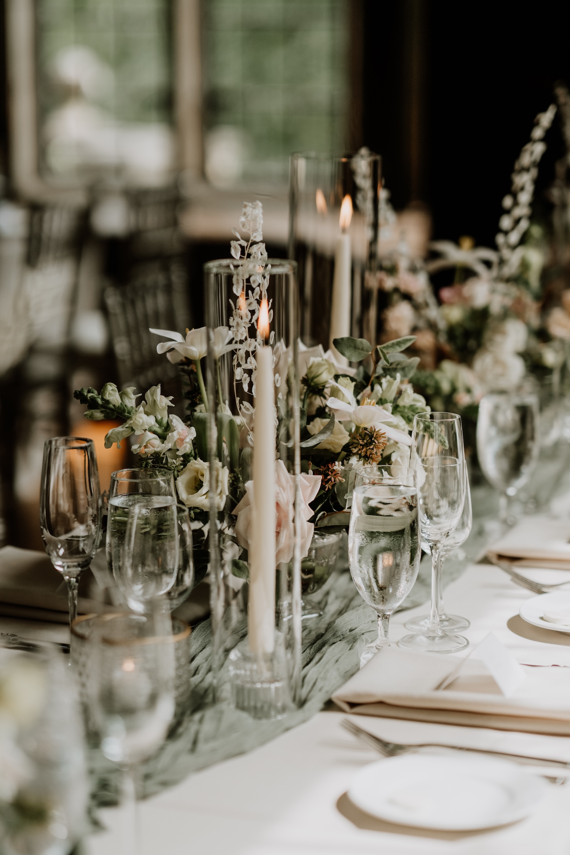 pretty tabletop details against Parque's paned windows in ballroom