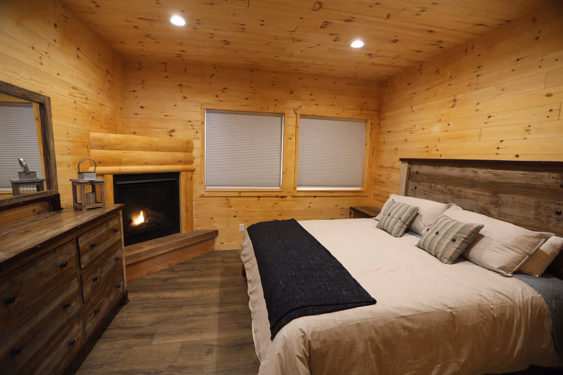 alaska fishing vacations bedroom