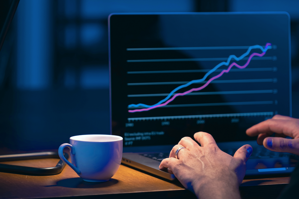 Check out what is MetricKits, tyoes, how to measure app performance with MetricKit, and Tips & Tricks on using MetricKit .