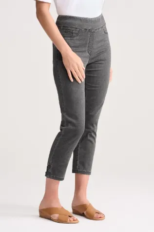 Bengajean® 3/4 Button Detail