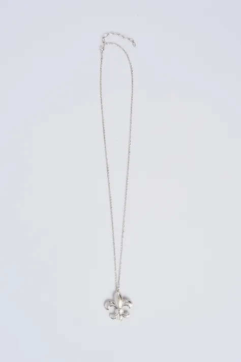 Fleur De Lis Pendant Necklace