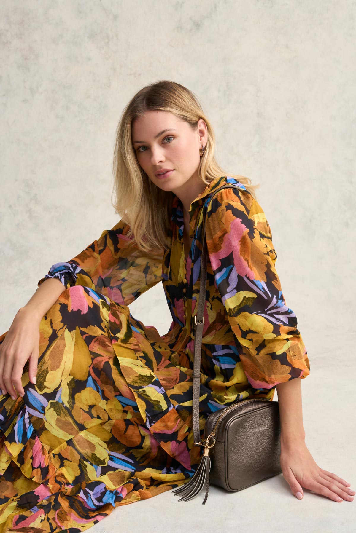 Luna Metallic Leather Camera Bag