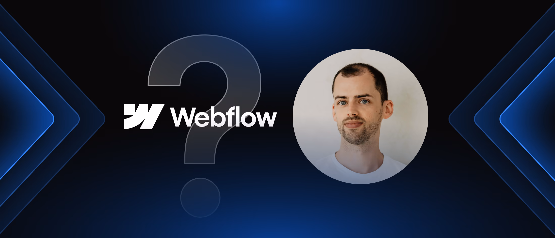 Abstrakter dunkler Hintergrund zeigt das Webflow Logo und daneben ein Portrait von Lukas Rudrof.