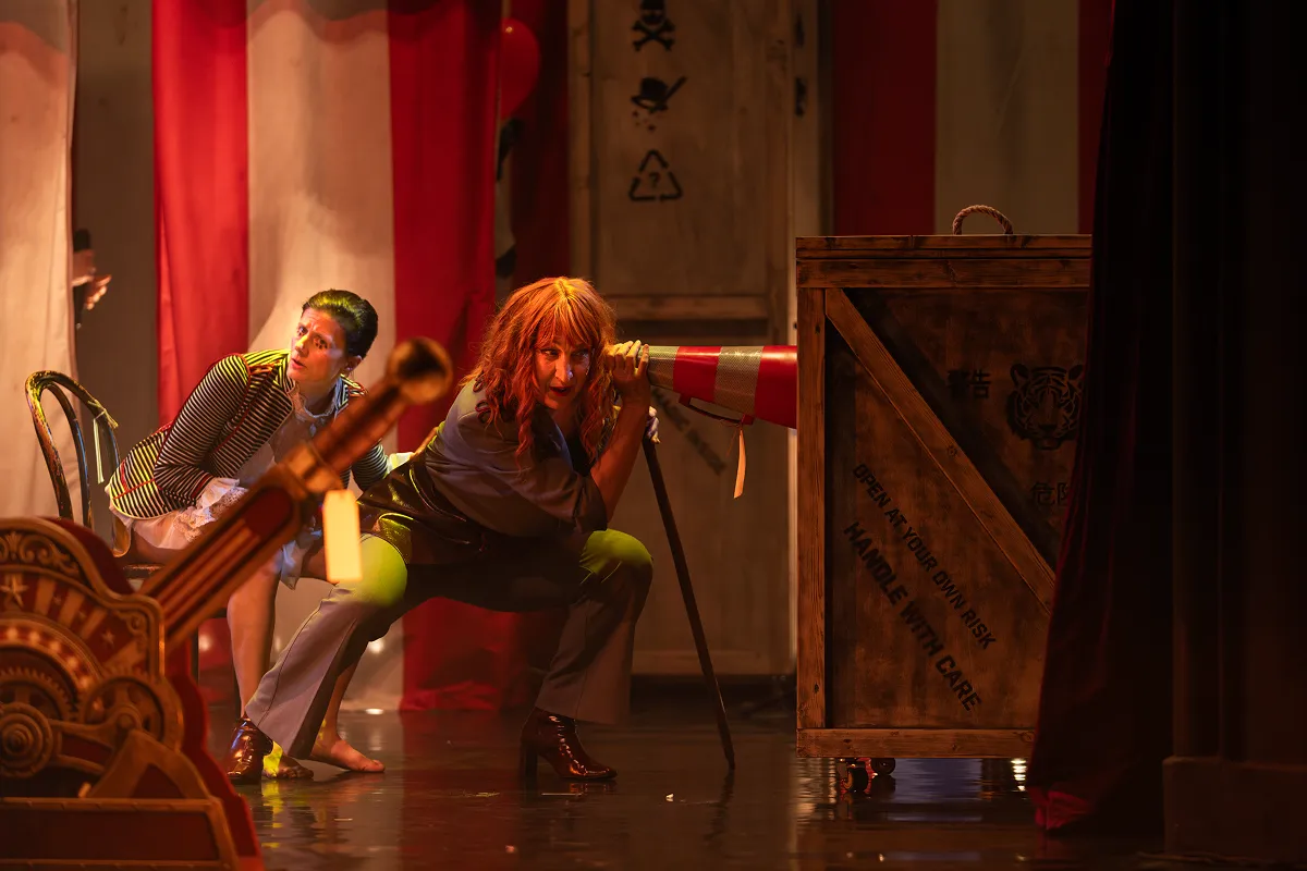 Fotografie z představení Cirkus Bazar