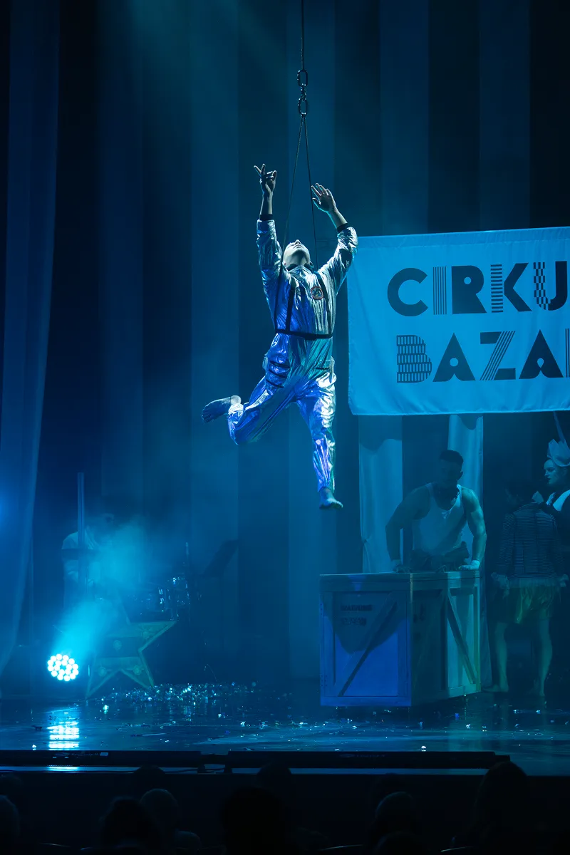 Fotografie z představení Cirkus Bazar