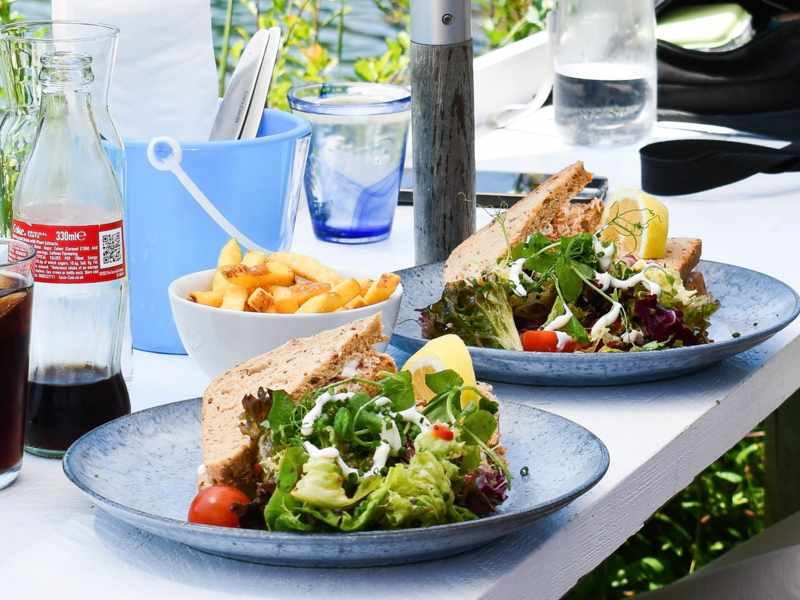 Crab Shed Salcombe: delicious, fresh crab meat to discerning customers across South Devon