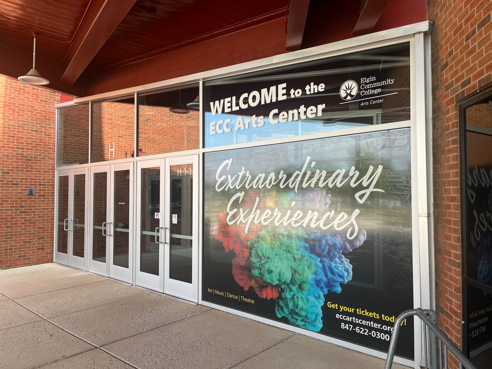 Seasonal Sign Maintenance