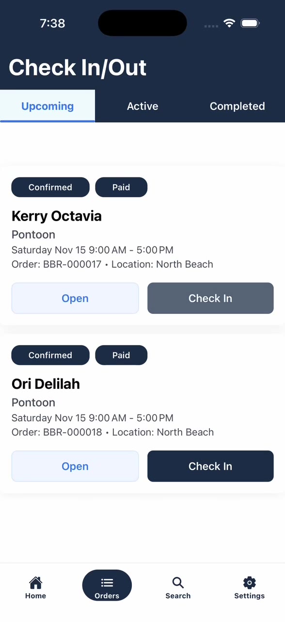 BookingCentral mobile app check-in and check-out list