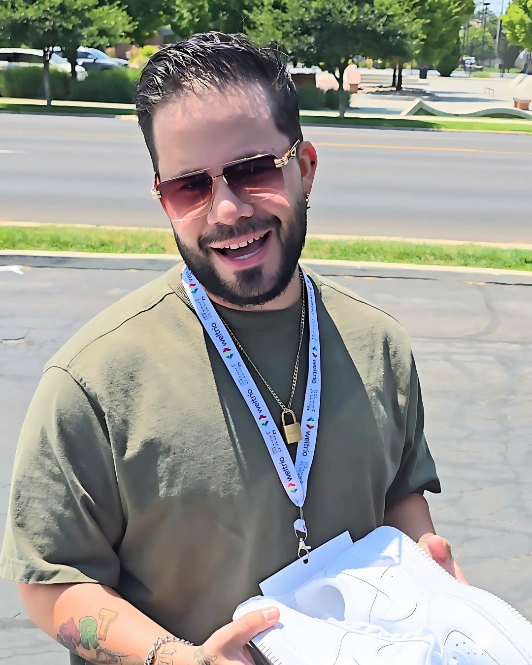 From $30 to CEO: Raynei Villarreal on Faith & Creative Entrepreneurship