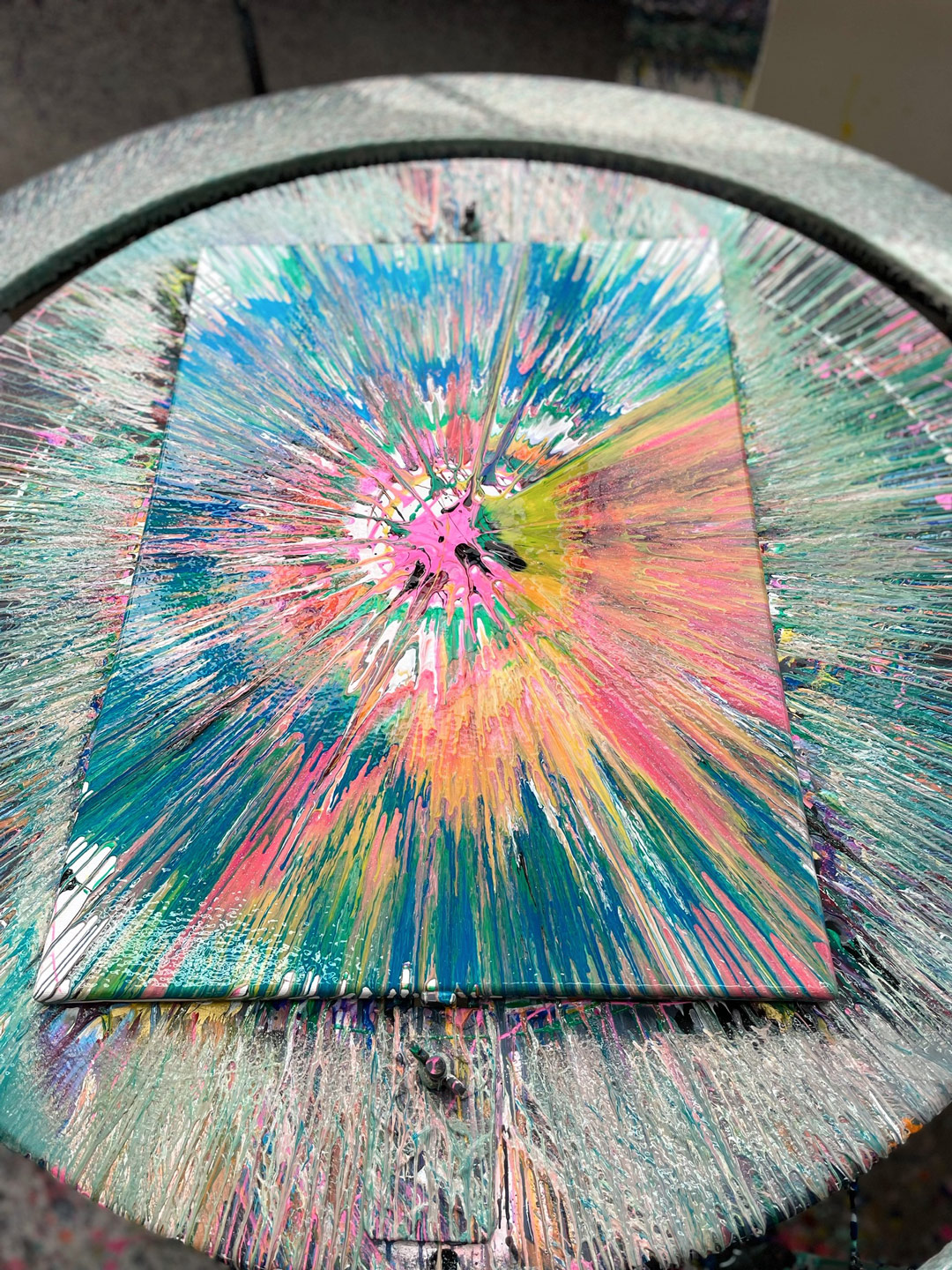 Spin Paint House