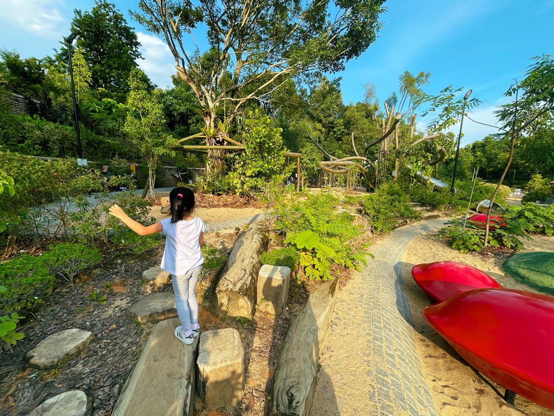 Como Adventure Grove