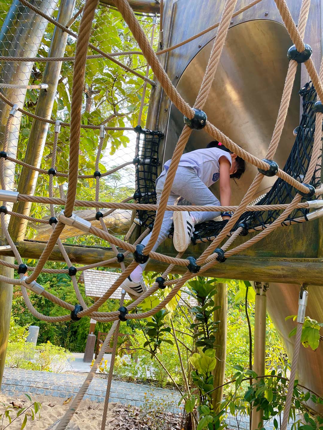 Como Adventure Grove