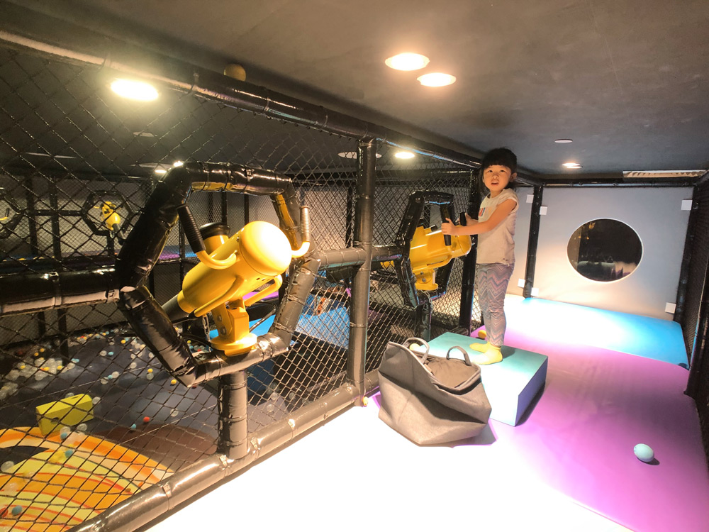 Happy Castle Ngee Ann City