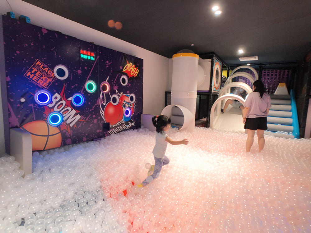 Happy Castle Ngee Ann City