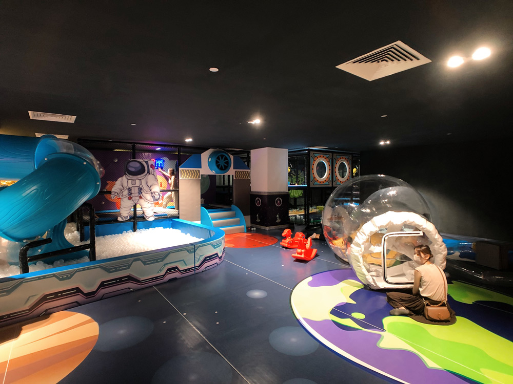 Happy Castle Ngee Ann City