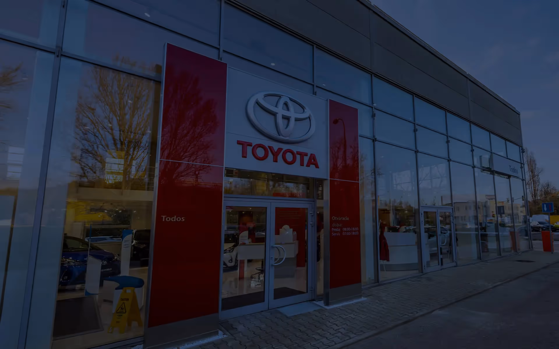 Predaj a servis vozidiel Toyota