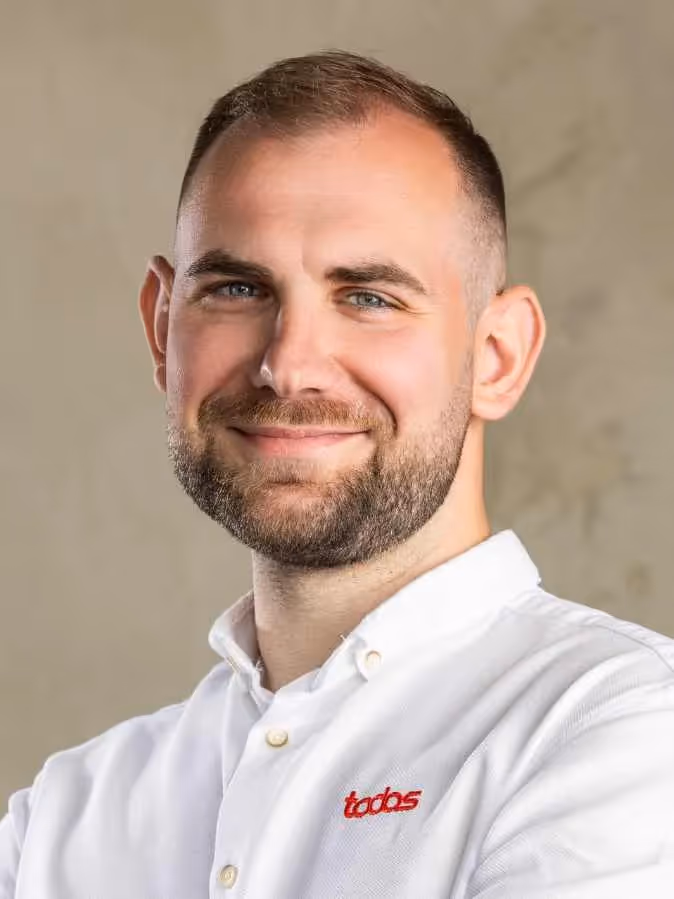 Peter Kučera    